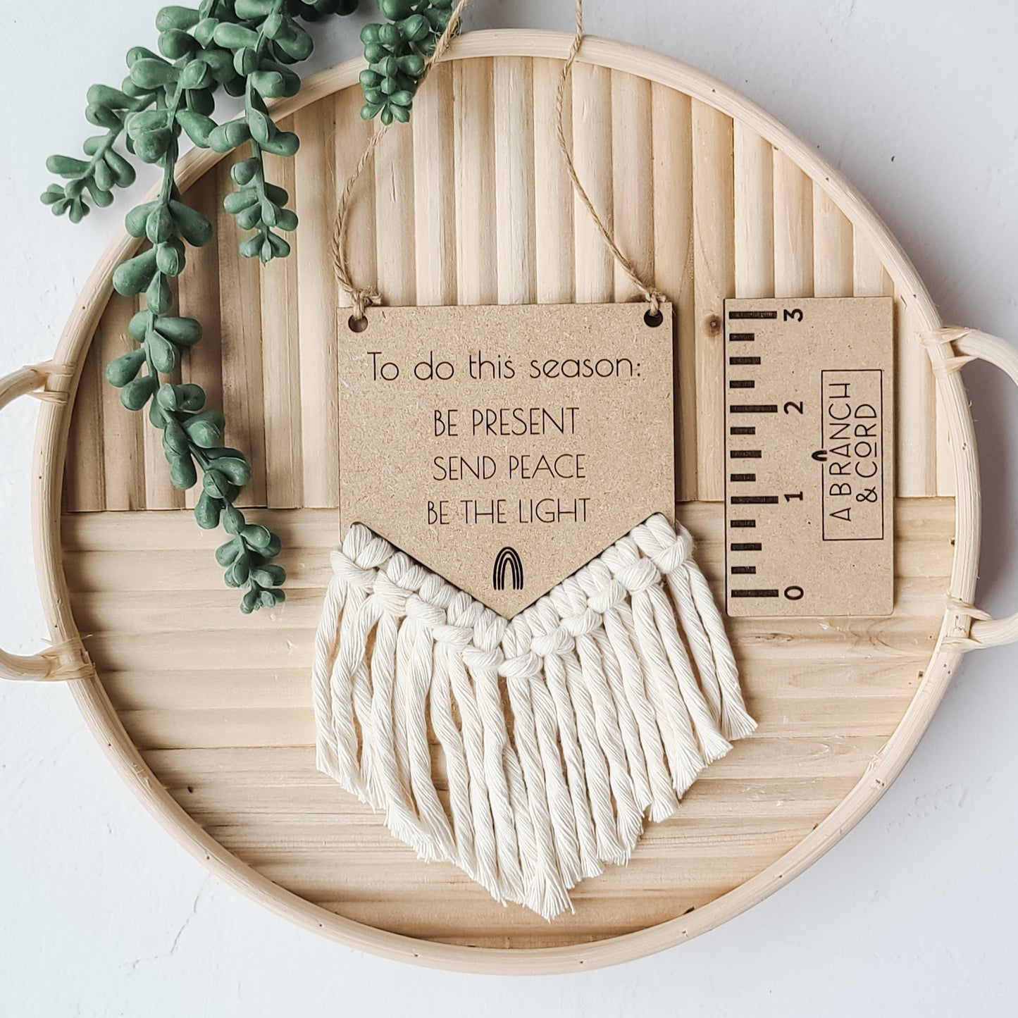 Mini Holiday Hanging Wall Decor